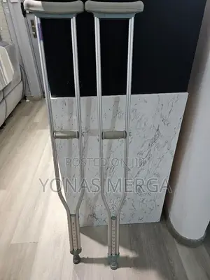 Photo - Lightweight Crutches韋፮crutches; Distribute Weight Through Your Hands.