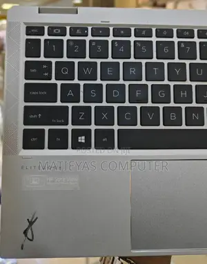 New Laptop HP EliteBook 1040 G8 16GB Intel Core I7 SSD 512GB