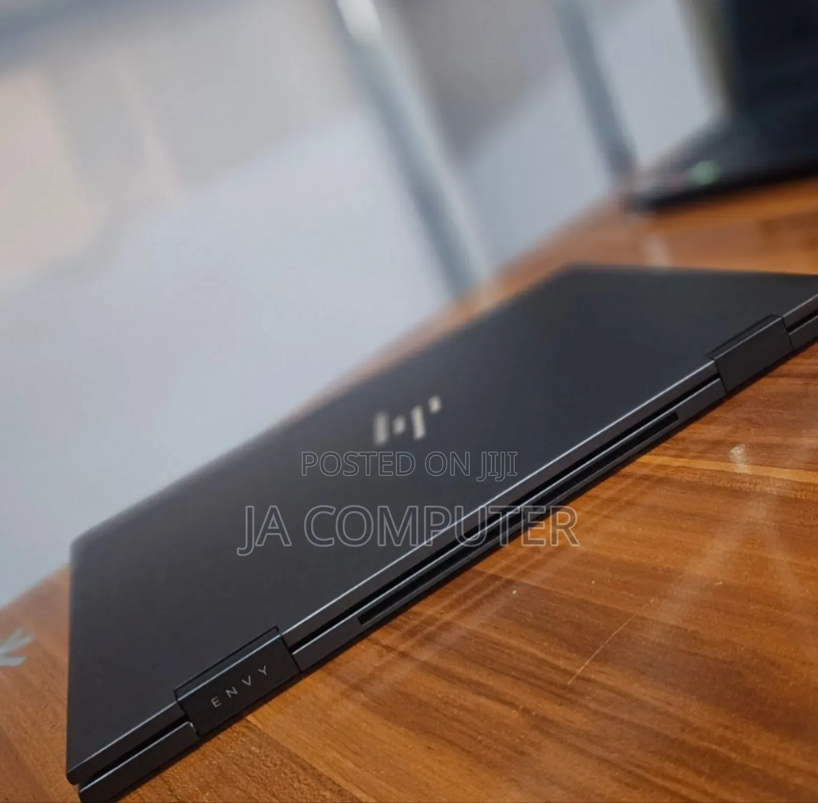 New Laptop HP Envy X360 16GB AMD Ryzen 5 SSD 512GB