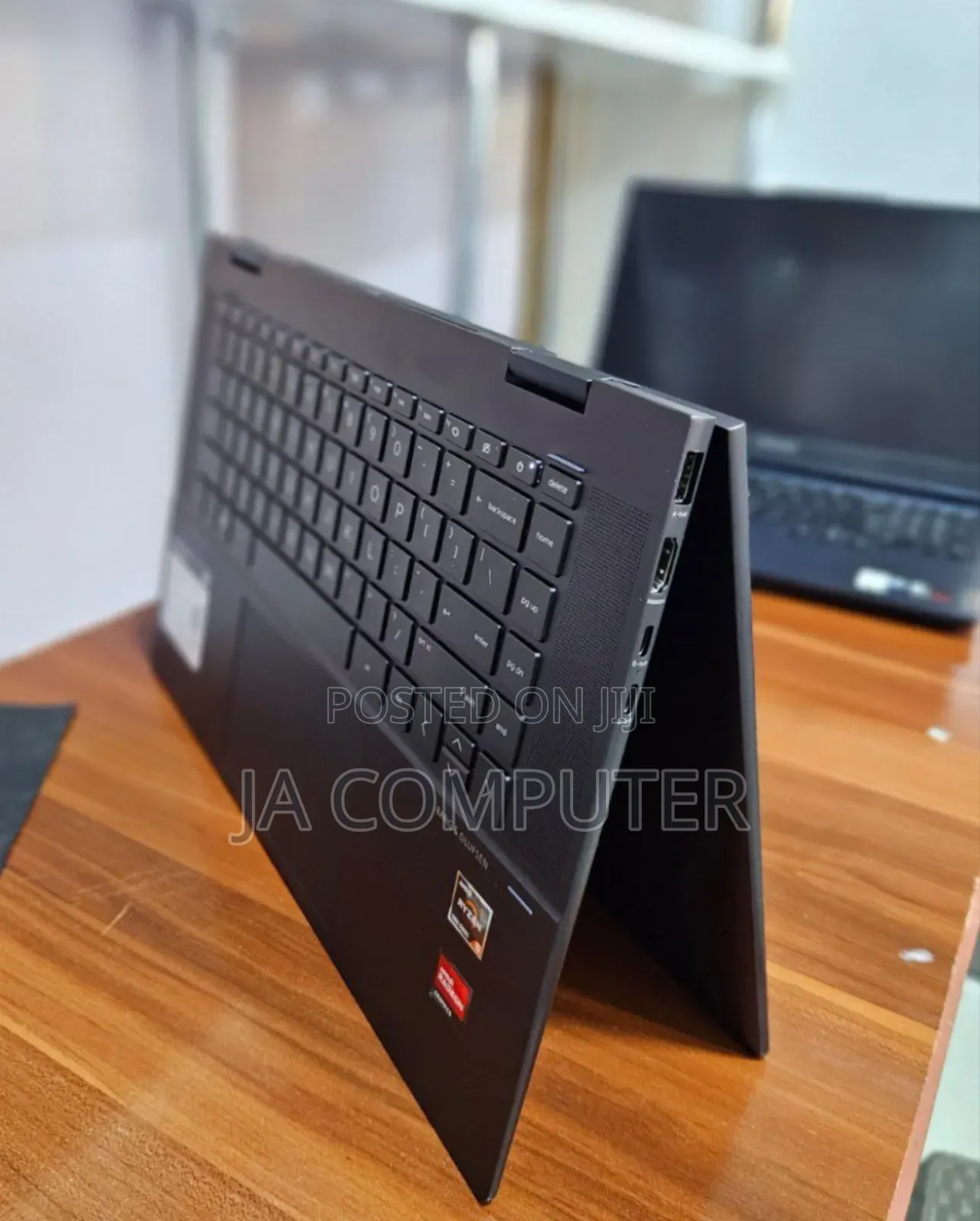 New Laptop HP Envy X360 16GB AMD Ryzen 5 SSD 512GB