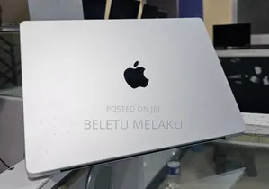 New Laptop Apple MacBook Pro 2023 M3 14-Inch 8GB Apple M3 SSD 512GB