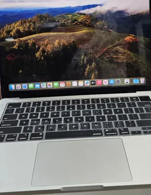 New Laptop Apple MacBook Pro M1 8GB Intel SSD 512GB