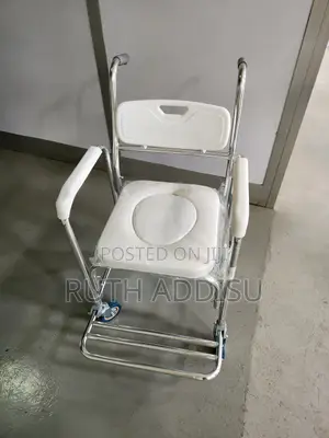 Commode Wheelchair座落toilet Wheelchair凳我commode Wheelchair予我poty New
