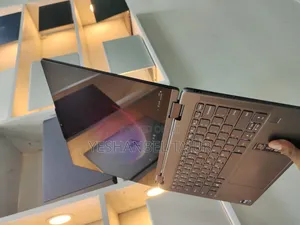 New Laptop Lenovo Yoga 7 15ITL5 16GB Intel Core I7 SSD 512GB