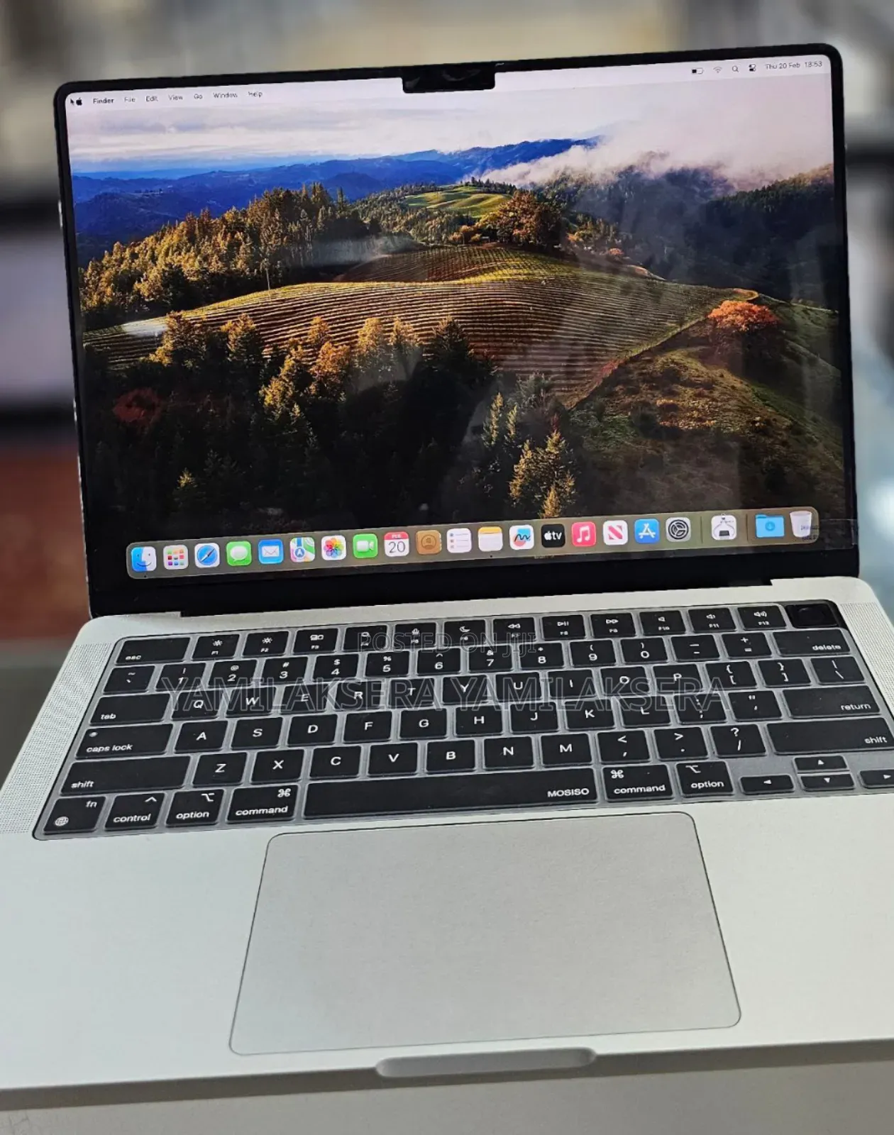 New Laptop Apple MacBook Pro 2023 M3 14-Inch 8GB Apple M3 SSD 512GB