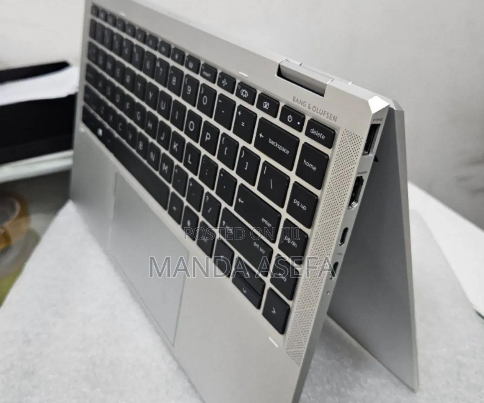 New Laptop HP EliteBook 1040 G8 16GB Intel Core I7 SSD 512GB