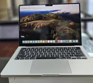 New Laptop Apple MacBook Pro 2023 M3 14-Inch 8GB Apple M3 Pro SSD 512GB