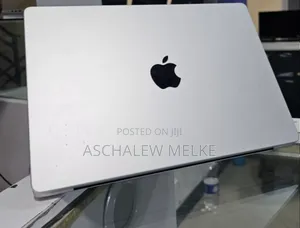 New Laptop Apple MacBook Pro 2023 M3 14-Inch 8GB Apple M3 Pro SSD 512GB