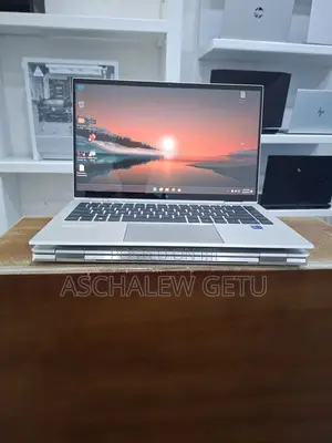 New Laptop HP EliteBook 1040 G8 16GB Intel Core I7 SSD 512GB