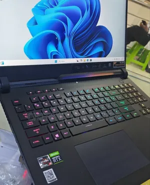 New Laptop Asus ROG Strix G17 32GB AMD Ryzen 9 SSD 1T