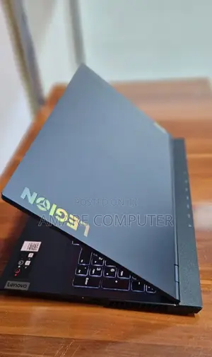 Photo - New Laptop Lenovo Legion 5 16GB AMD Ryzen 5 SSD 512GB
