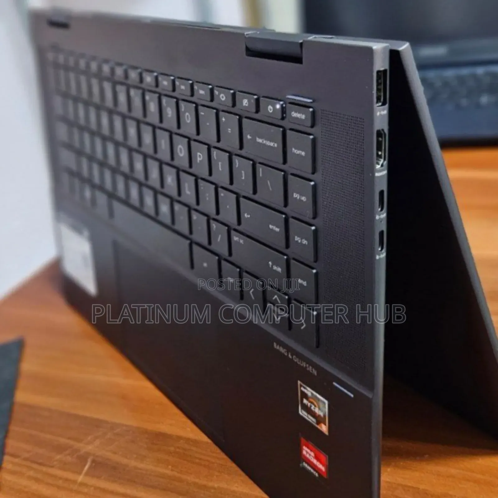 New Laptop HP Envy X360 16GB AMD Ryzen 5 SSD 512GB