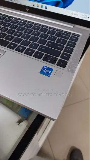 New Laptop HP EliteBook 840 G8 16GB Intel Core I7 SSD 512GB