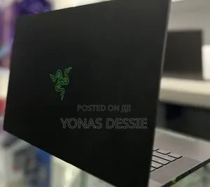 New Laptop Razer Blade 16GB AMD Ryzen 9 SSD 1T