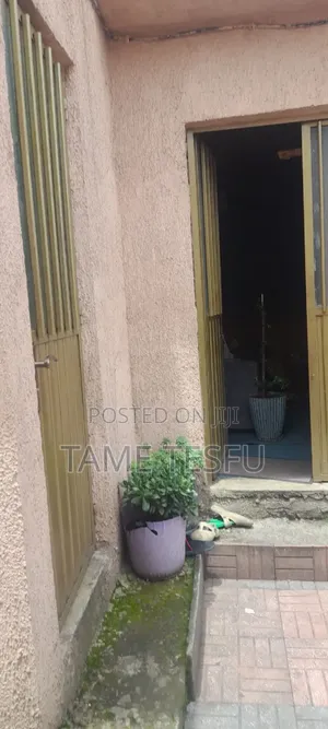 Furnished 3bdrm House in ወሰን, Bole for sale