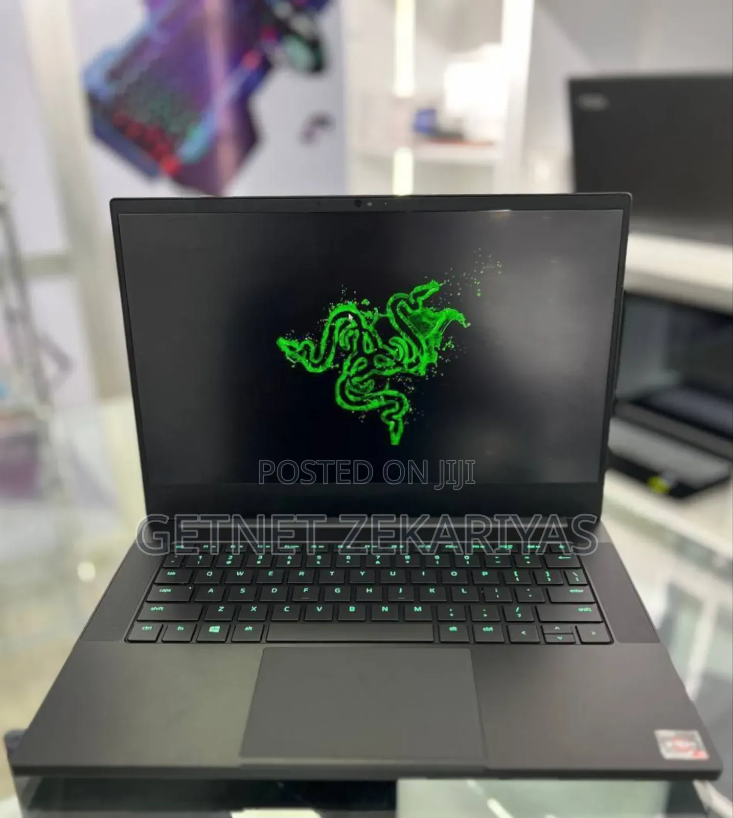 New Laptop Razer Blade 16GB AMD Ryzen 9 SSD 1T