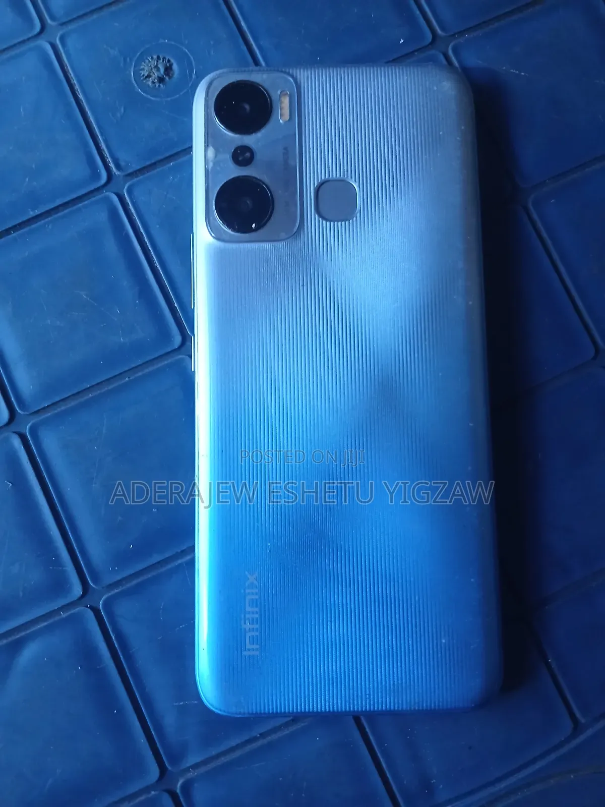 Infinix Hot 20 128 GB Bronze