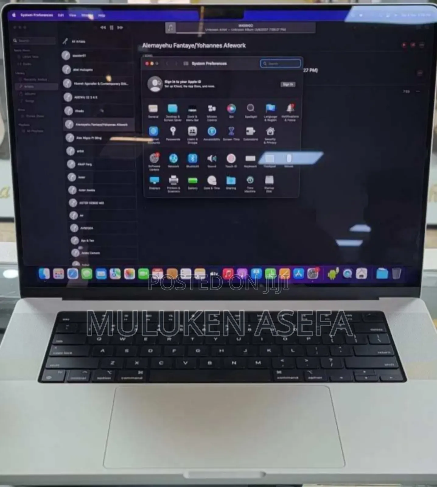 New Laptop Apple MacBook Pro M1 32GB Apple M1 Pro SSD 512GB