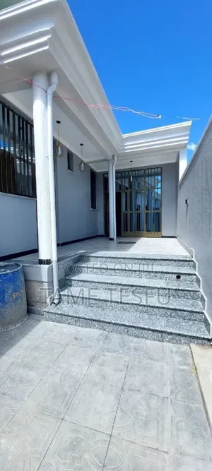 Furnished 3bdrm Villa in ኮቶቤ, Yeka for sale