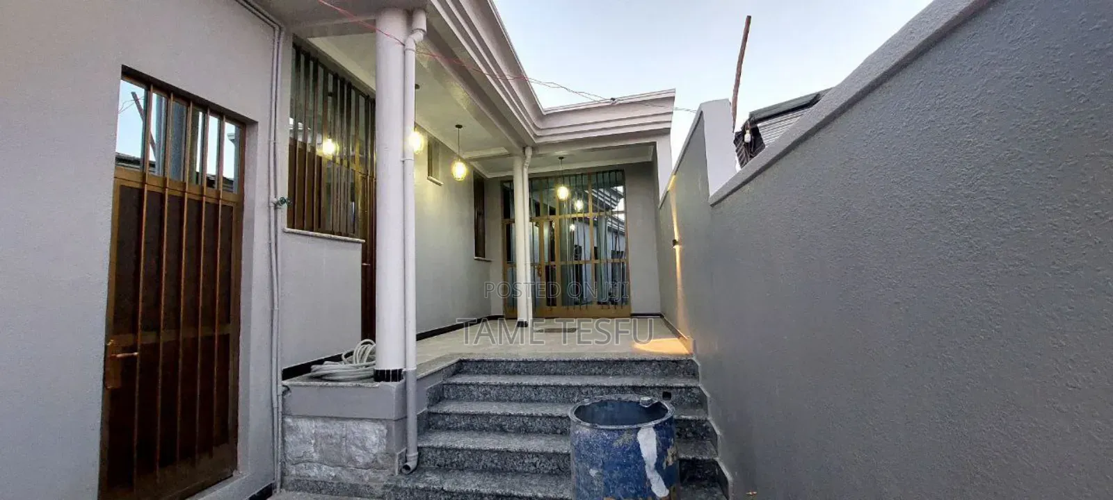 Furnished 3bdrm Villa in ኮቶቤ, Yeka for sale