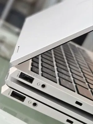 Photo - New Laptop HP EliteBook 1040 G8 16GB Intel Core I7 SSD 512GB