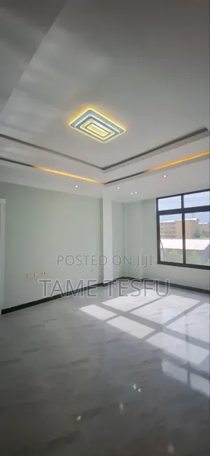 Furnished 8bdrm House in ሀያት, Bole for sale