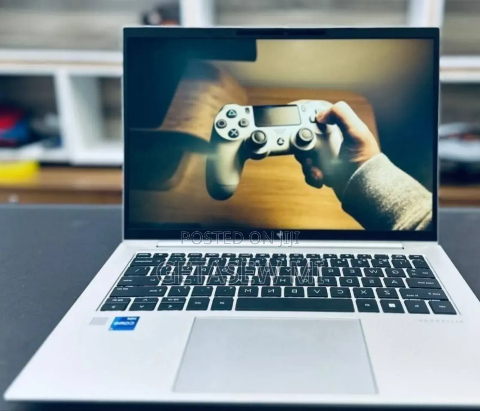 New Laptop HP EliteBook 840 G10 16GB Intel Core i7 SSD 512GB