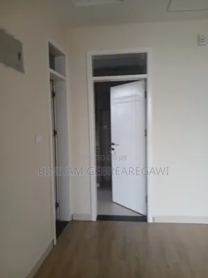 3bdrm Apartment in Apartment, Yeka for rent