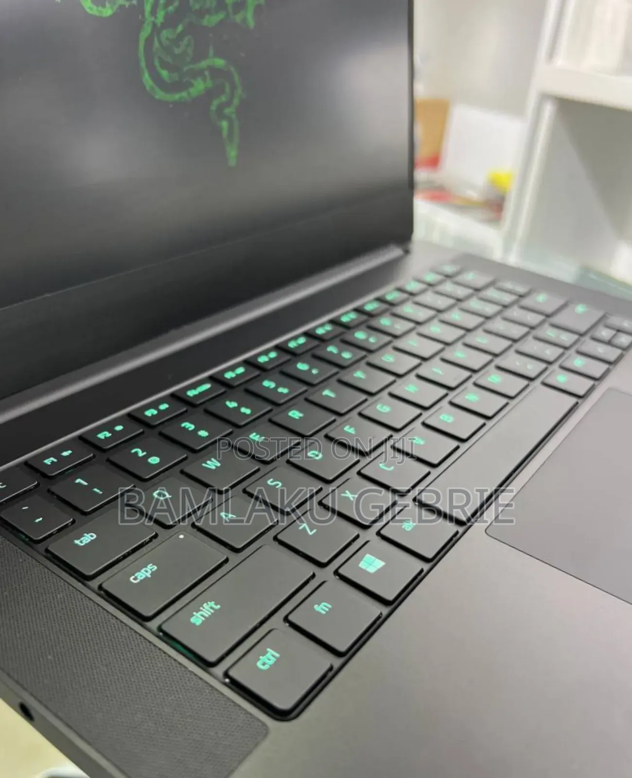 New Laptop Razer Blade 16GB AMD Ryzen 9 SSD 1T