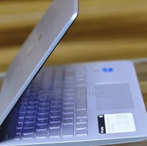 New Laptop HP Stream Notebook 8GB Intel Core I3 SSD 256GB