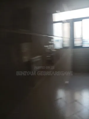 3bdrm Apartment in Apartment, Yeka for rent