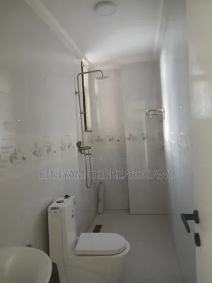 3bdrm Apartment in Apartment, Yeka for rent