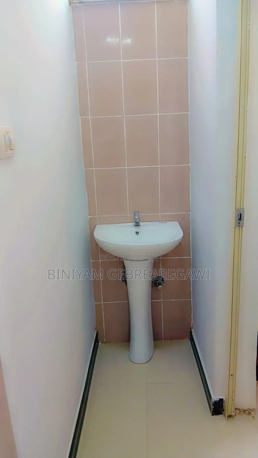 Furnished 2bdrm Apartment in Apartment, Yeka for rent