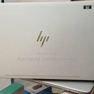 New Laptop HP Envy 17 16GB Intel Core I7 SSD 512GB