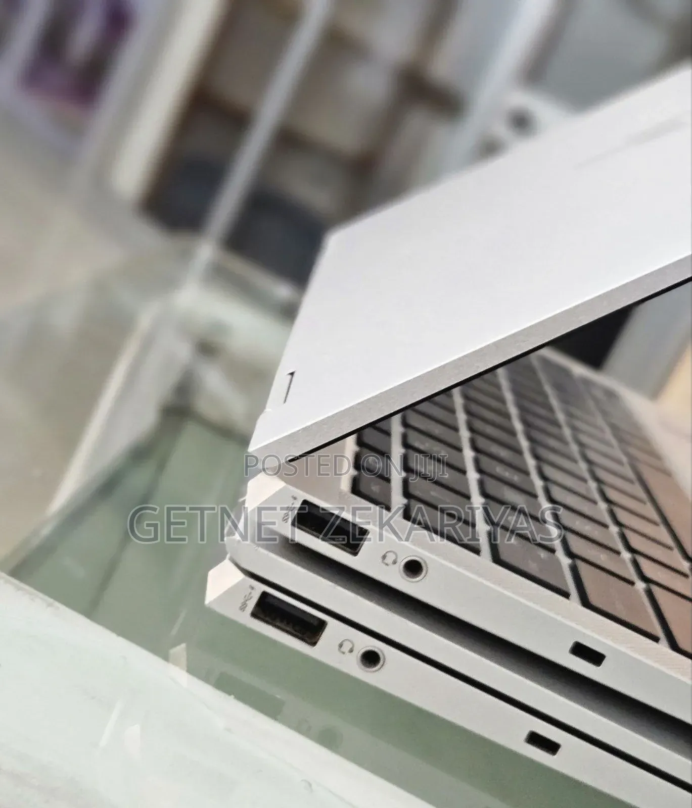 New Laptop HP EliteBook 1040 G8 16GB Intel Core I7 SSD 512GB