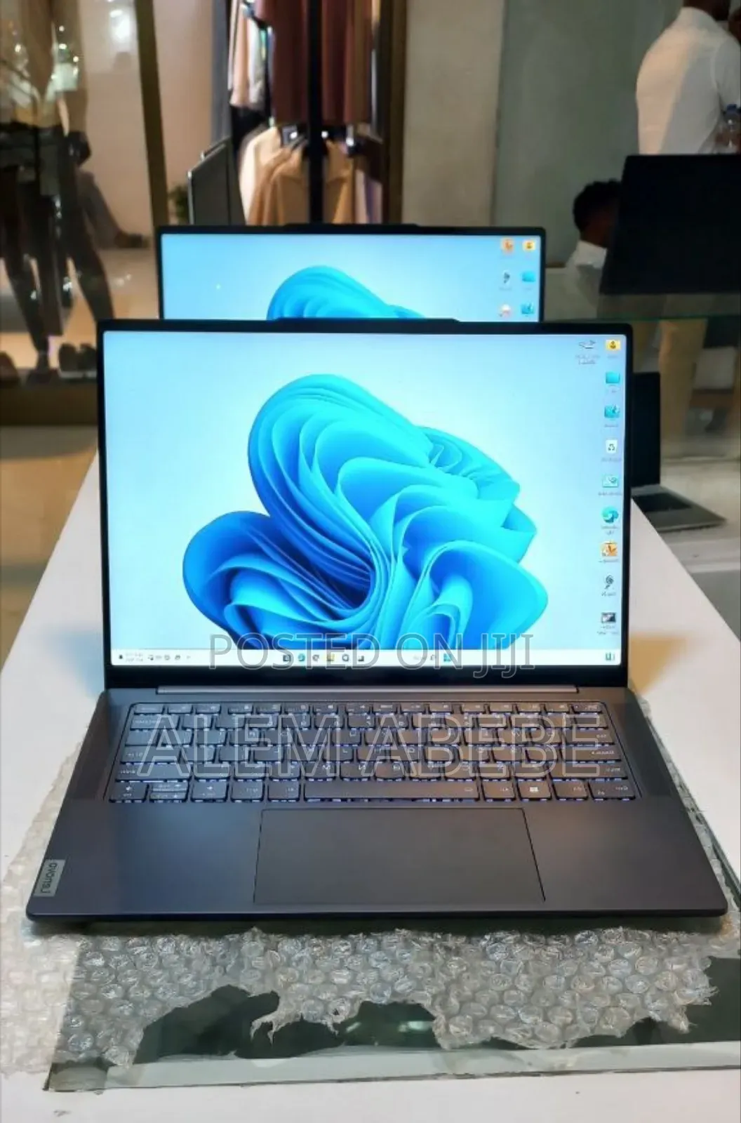 New Laptop Lenovo Yoga 7i 32GB Intel Core I7 SSD 1T