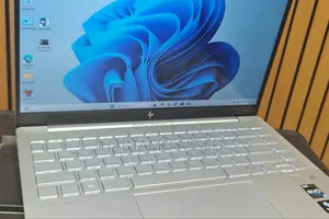 New Laptop HP Pavilion 15 16GB Intel Core I5 SSD 1T