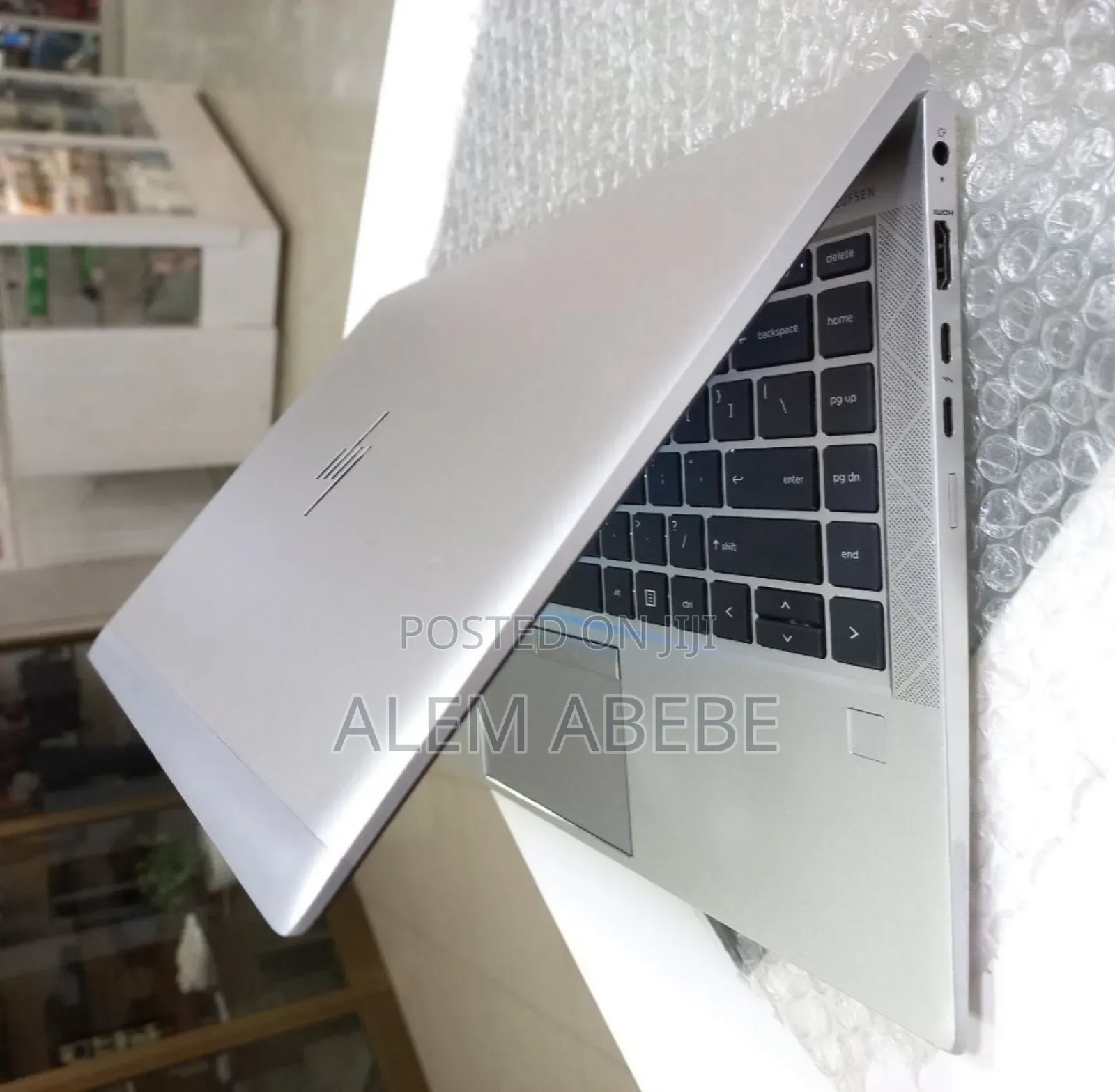 New Laptop HP EliteBook 840 G8 16GB Intel Core I7 SSD 512GB