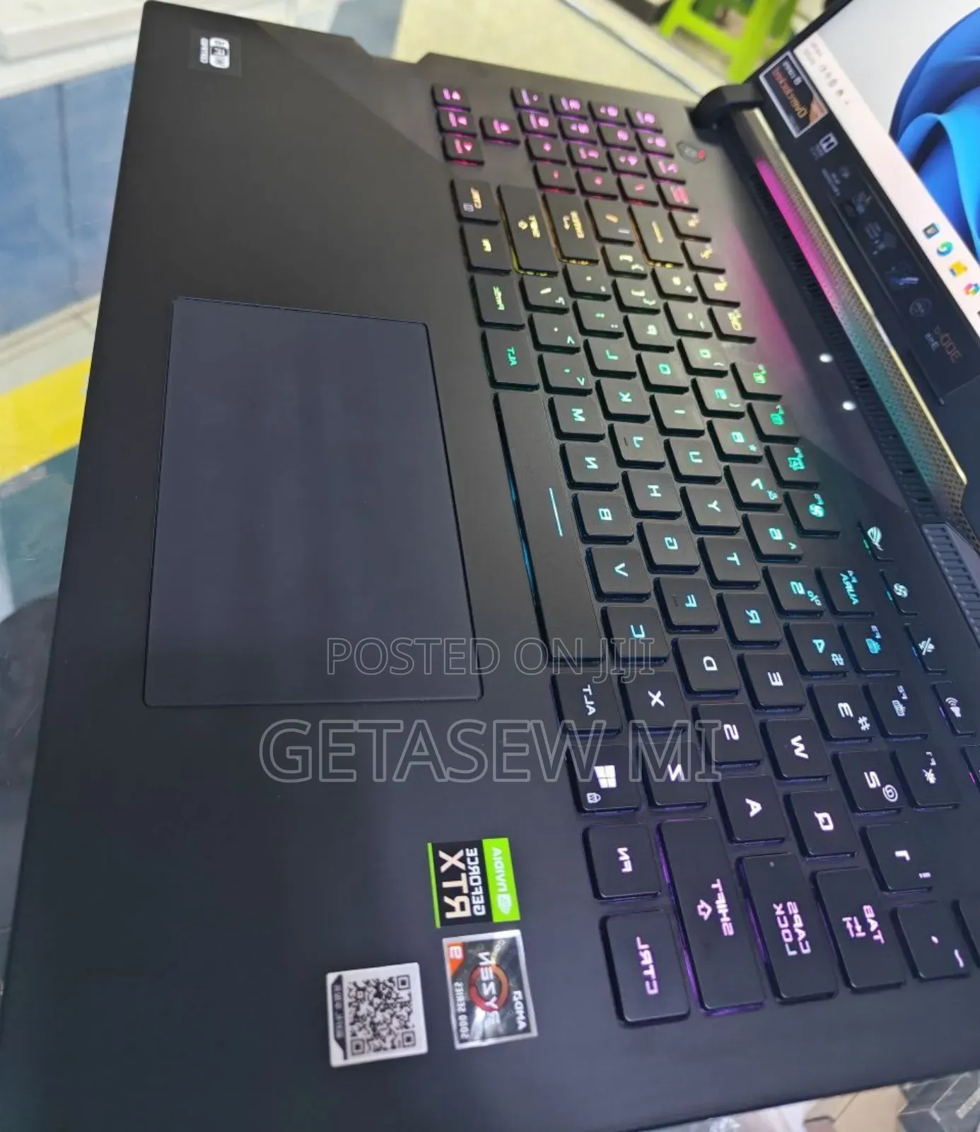 New Laptop Asus ROG Strix G17 32GB AMD Ryzen 9 SSD 1T