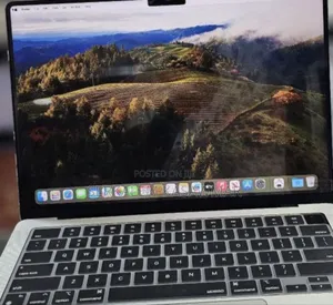 New Laptop Apple MacBook Pro 8GB Apple M3 SSD 512GB