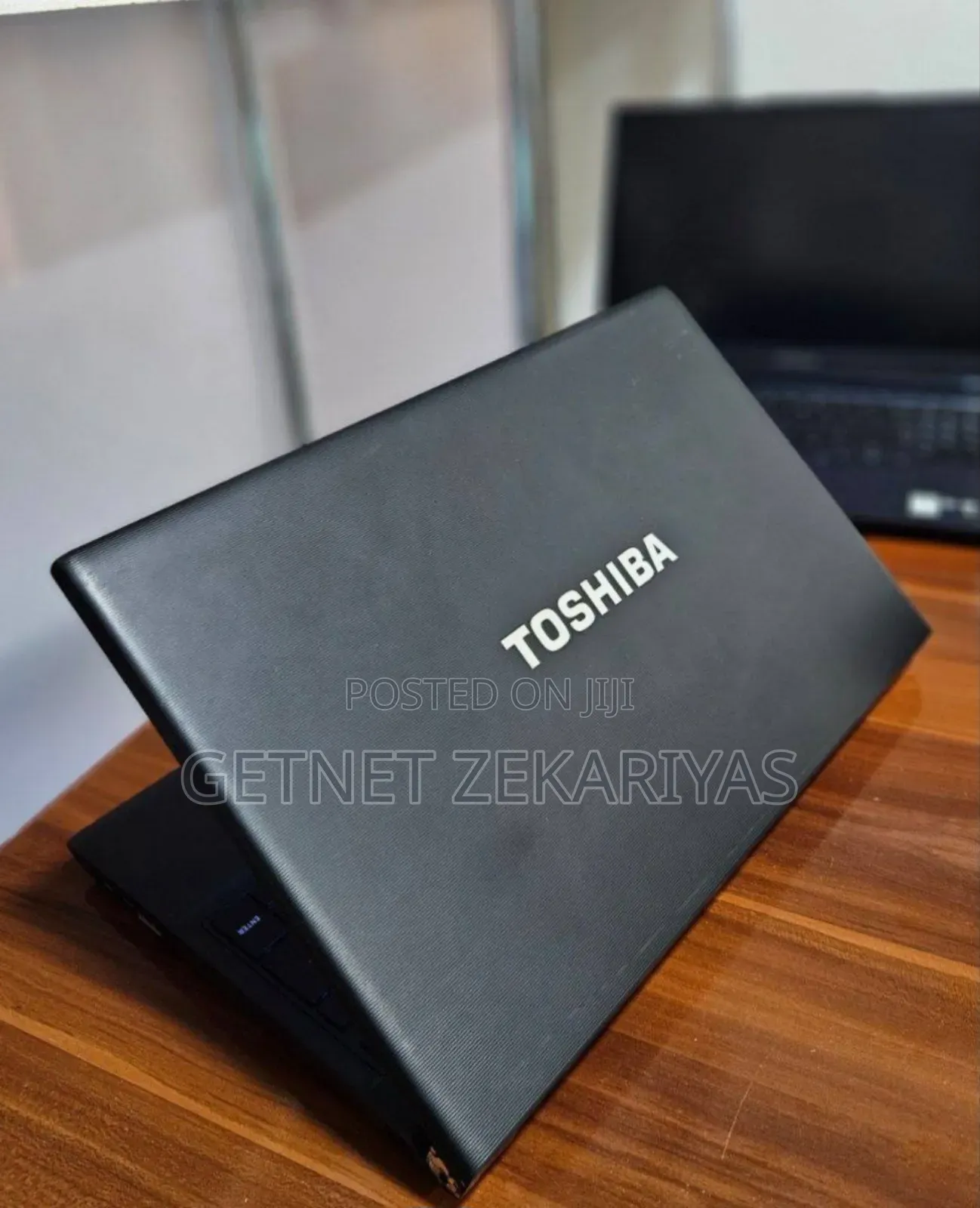 New Laptop Toshiba Tecra R950 4GB Intel Core I5 SSD 320GB