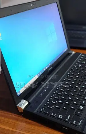 Laptop Toshiba Tecra R950 4GB Intel Core I5 HDD 320GB