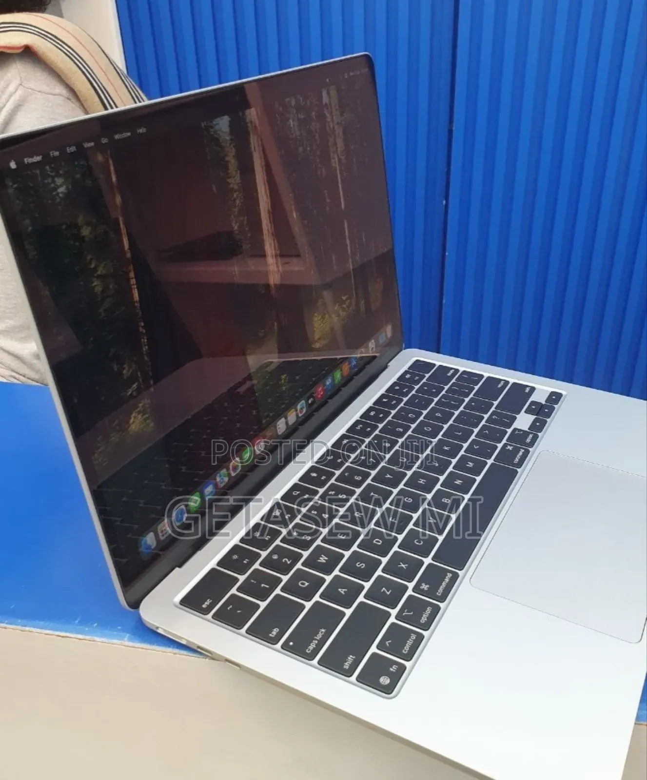 New Laptop Apple MacBook Pro 2024 M4 14-Inch 16GB Apple M4 SSD 256GB