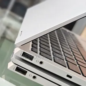 New Laptop HP EliteBook 1040 G8 16GB Intel Core I7 SSD 512GB