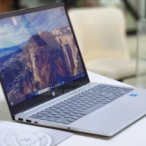 Photo - New Laptop HP 15 8GB Intel Core I3 SSD 256GB