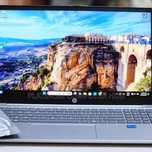 New Laptop HP 15 8GB Intel Core I3 SSD 256GB