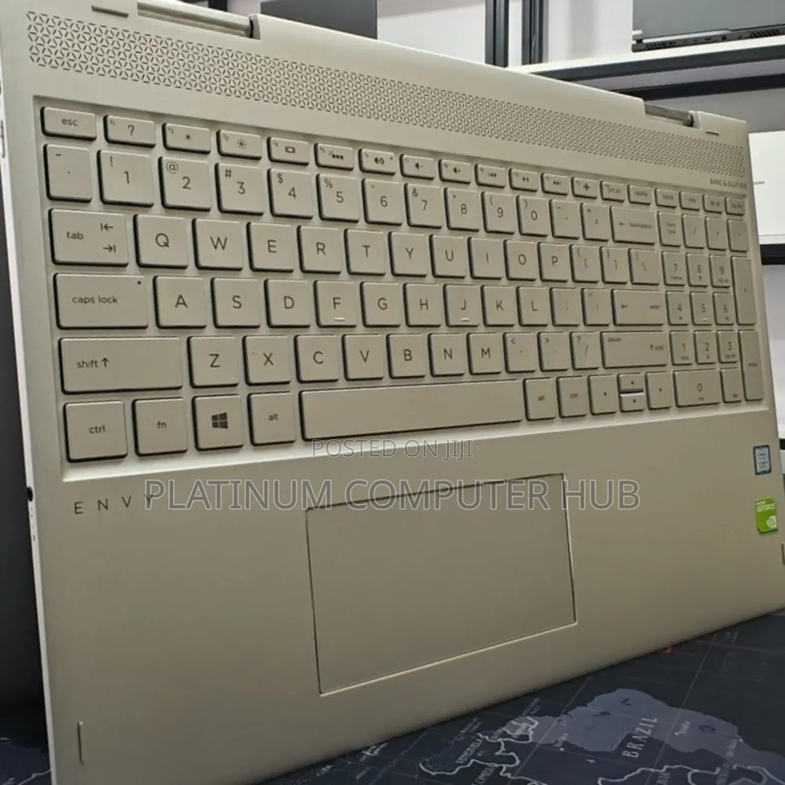 New Laptop HP Envy X360 8GB Intel Core I5 SSD 512GB