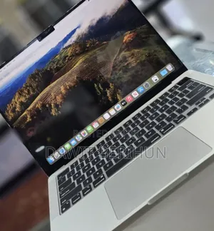 New Laptop Apple MacBook Pro 8GB Apple M3 SSD 512GB