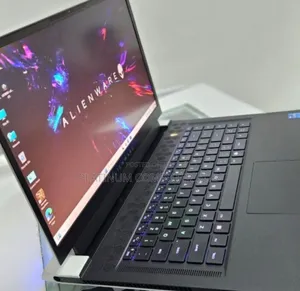 New Laptop Alienware M17x R2 32GB Intel Core I7 SSD 512GB