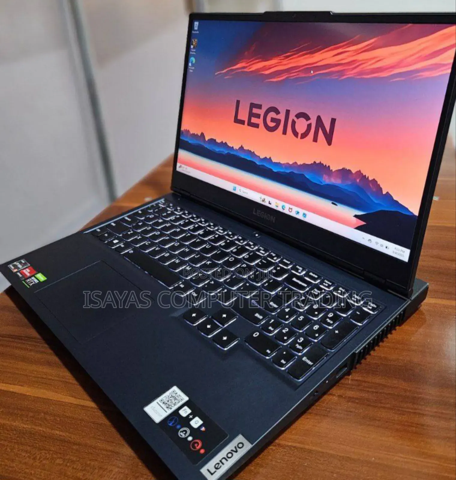 New Laptop Lenovo Legion 5 16GB AMD Ryzen 5 SSD 512GB